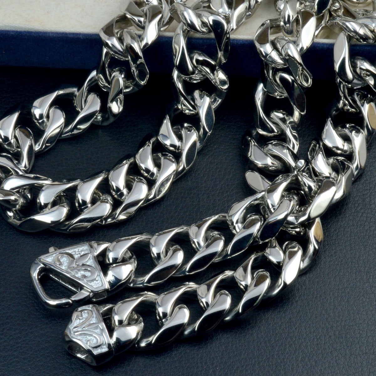 Polisihed Stainless Steel Necklace Curb Chain For Mens Boys 13mm 26” Jewelry