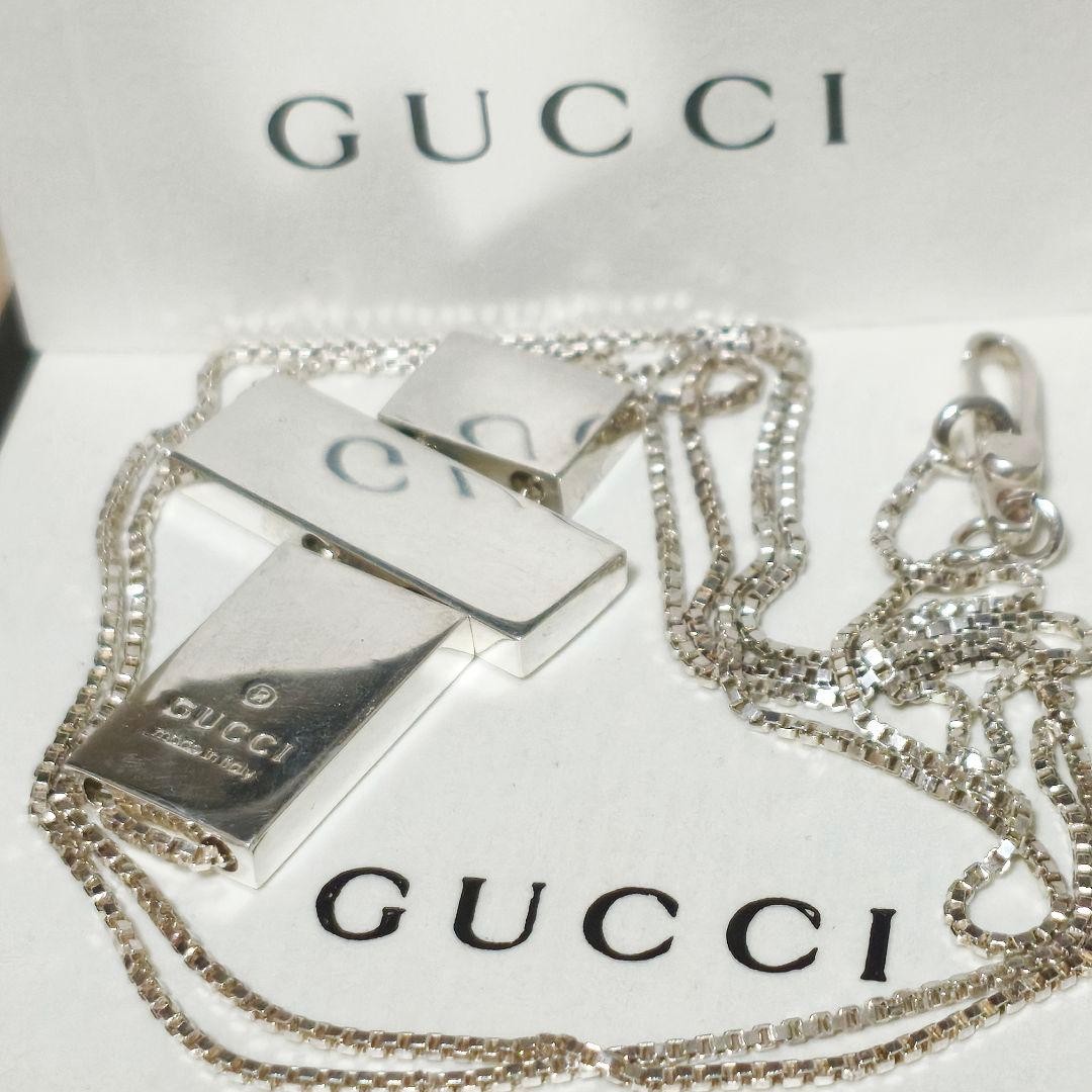 Excellent GUCCI Necklace With 3 Plates