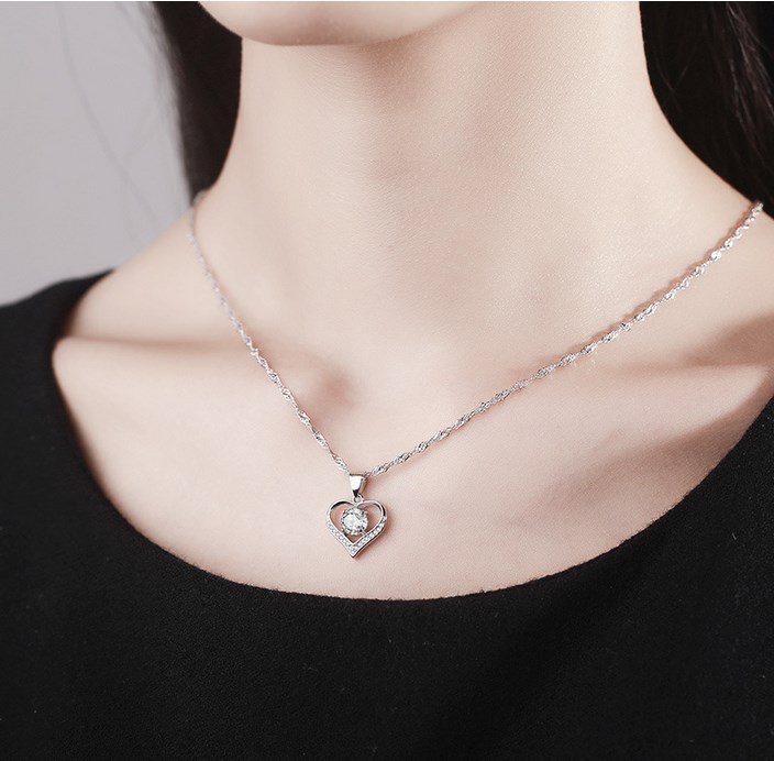 925 Sterling Silver Love Heart Cubic Zirconia CZ Pendant Necklace 18″ Gift Box