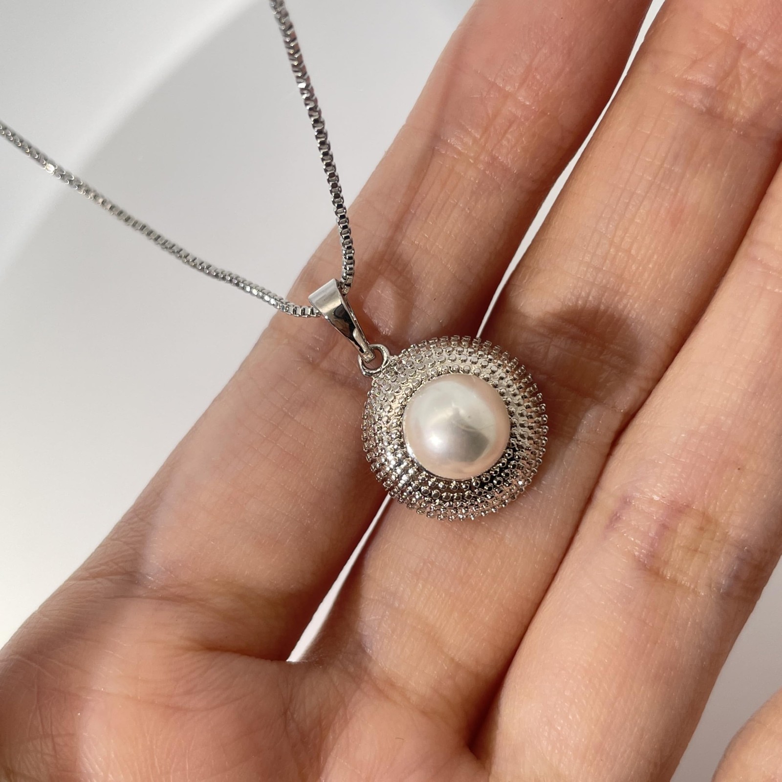18K Gold Plated Engraved Pendant Necklace for Women, Adjustable Chain (18″+2″)