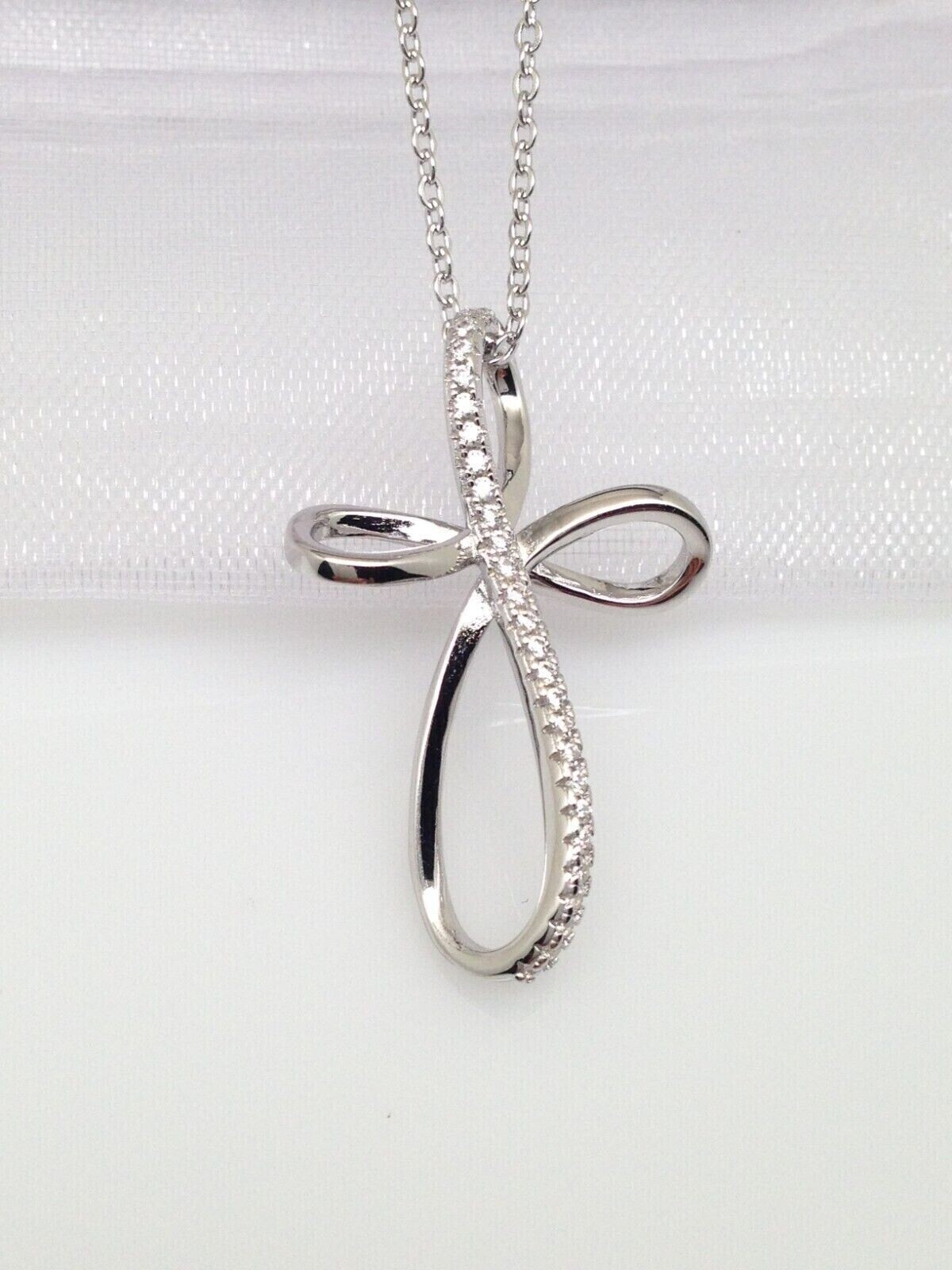 925 Sterling Silver Cz Infinity Cross Pendant Necklace Womens 28mm(1.1″) 16-18″