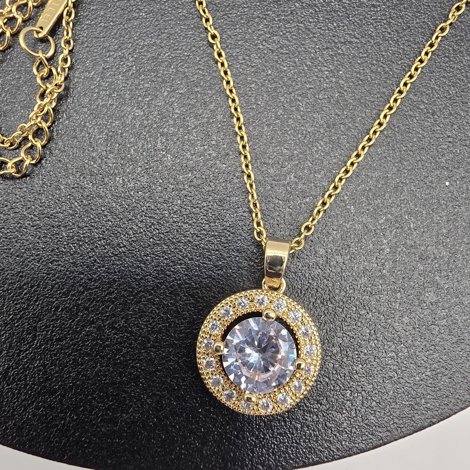 Stainless Steel Copper Plated 16″Necklace w/19mm Cz Fashion Pendant