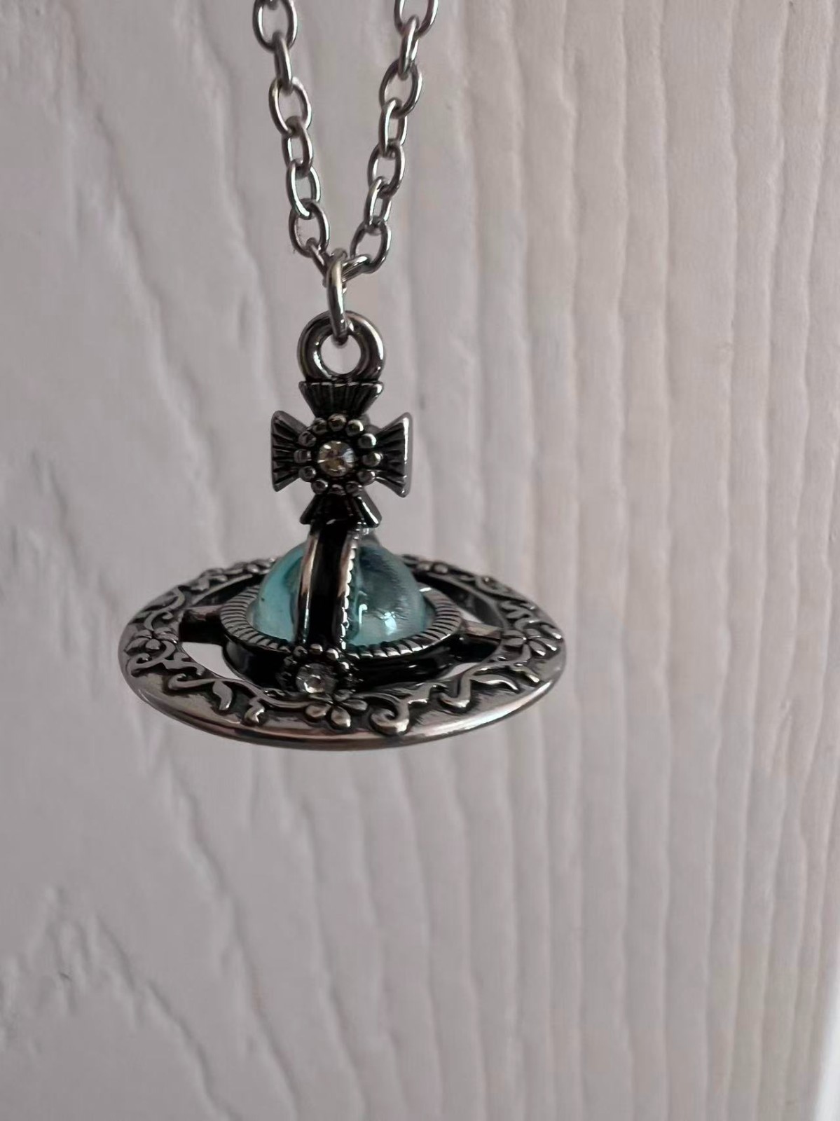 Vivienne Westwood small ORB Without original packaging