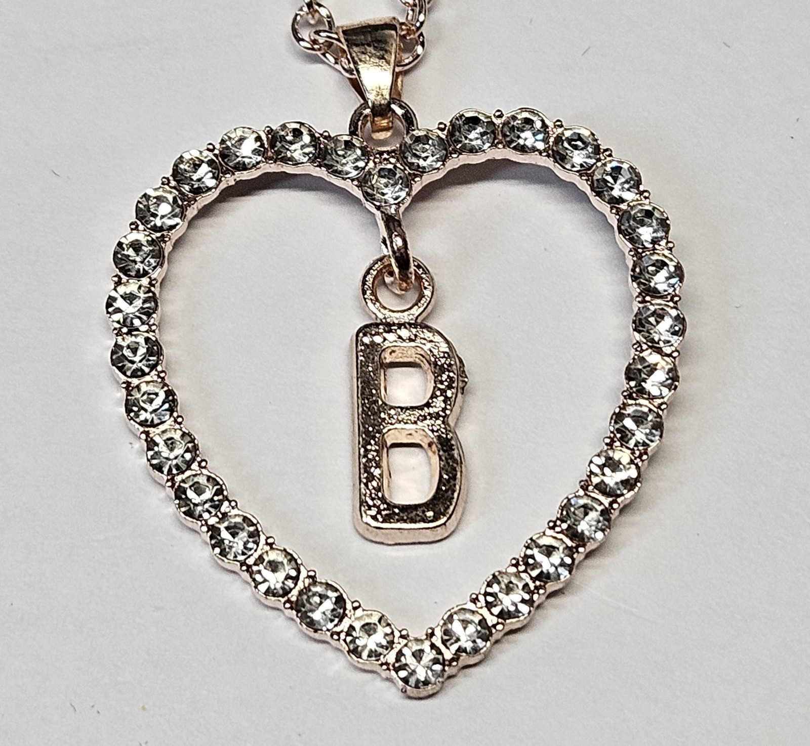 Letter Heart Necklace – Rose Gold Pendant Crystal Rhinestone Inital Charm Bling
