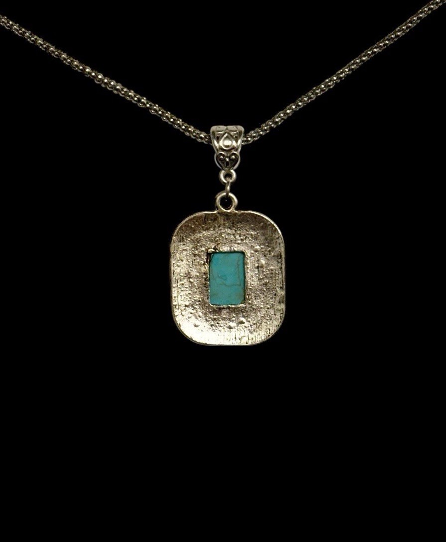NEW WOMEN’S TIBETAN SILVER-TONE TURQUOISE AZTEC FRAMED PENDANT NECKLACE
