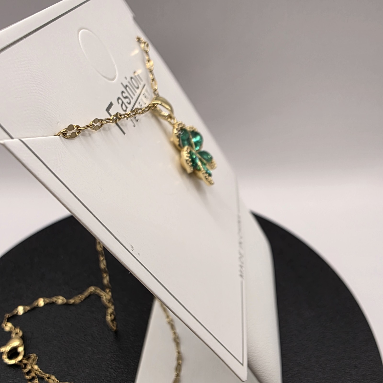 Stainless Steel Copper Plated 16″Necklace w/20mm Green Cz Flower Pendant