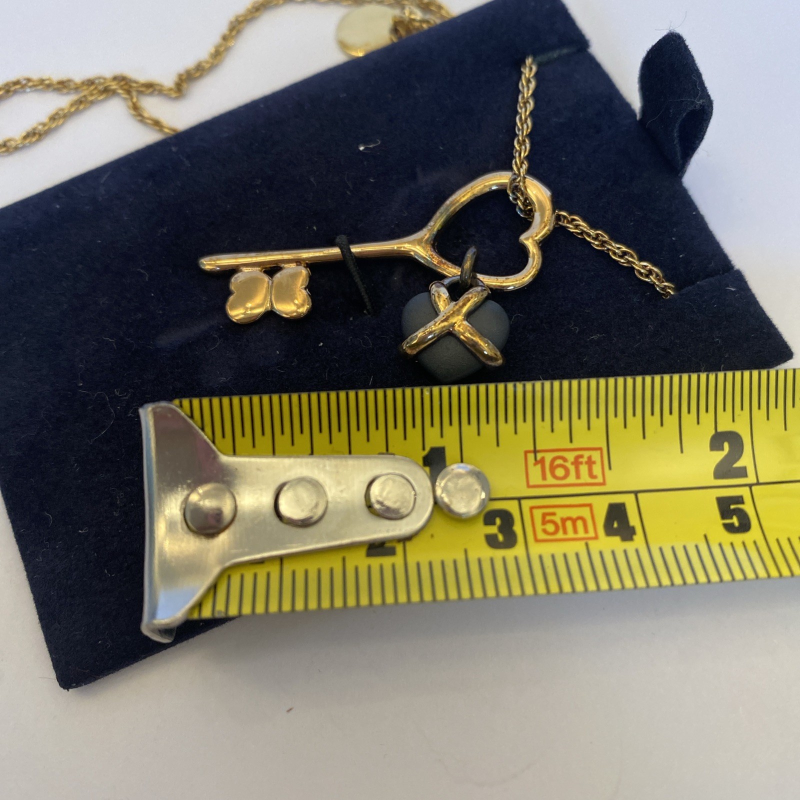 Wedgwood Gold Tone Necklace Key and Black Heart Original box 16in/40cm