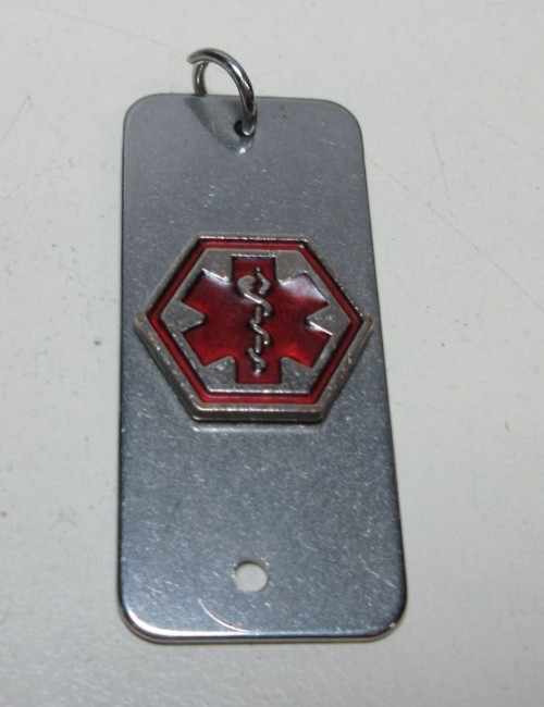 MEDICAL ALERT ID NECKLACE PENDANT HEART PATIENT HEALTH EMERGENCY SILVER TONE #26
