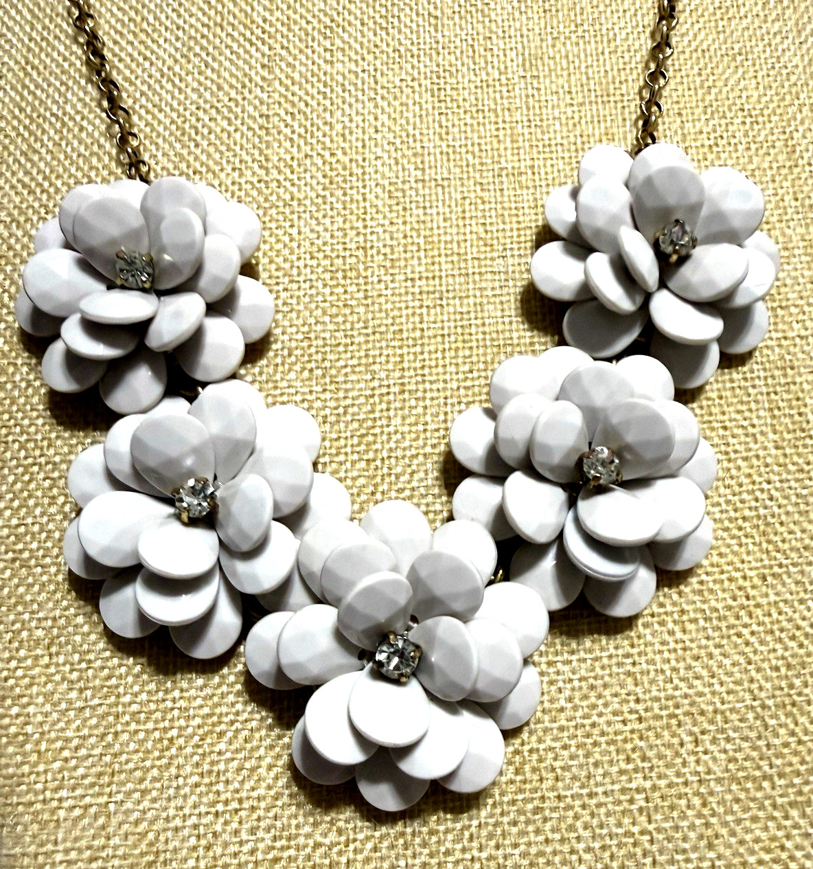 J. Crew 18″ Cream Cluster Flower Statement Necklace