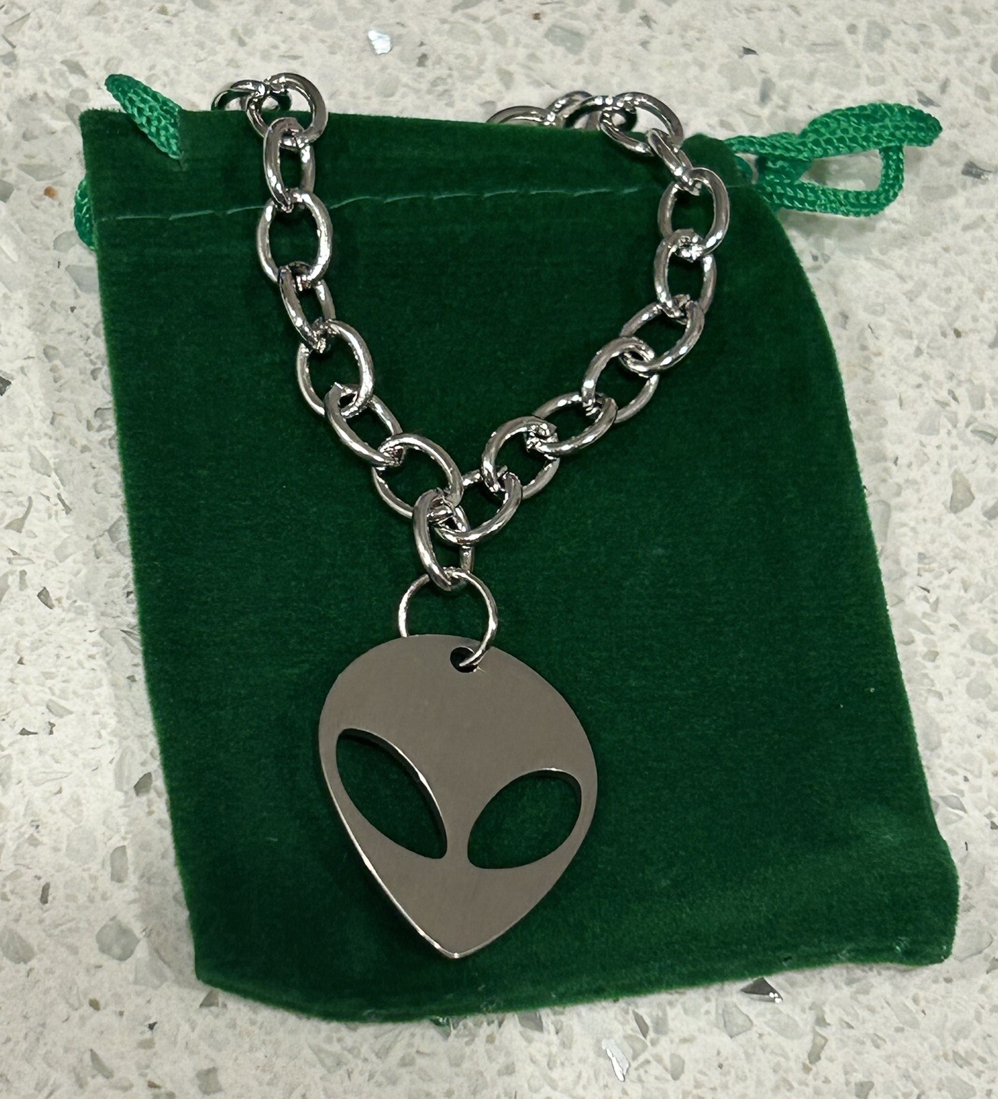 Aurora Jewelry Thick 18” Alloy Chain with Stainless Steel Alien Pendant