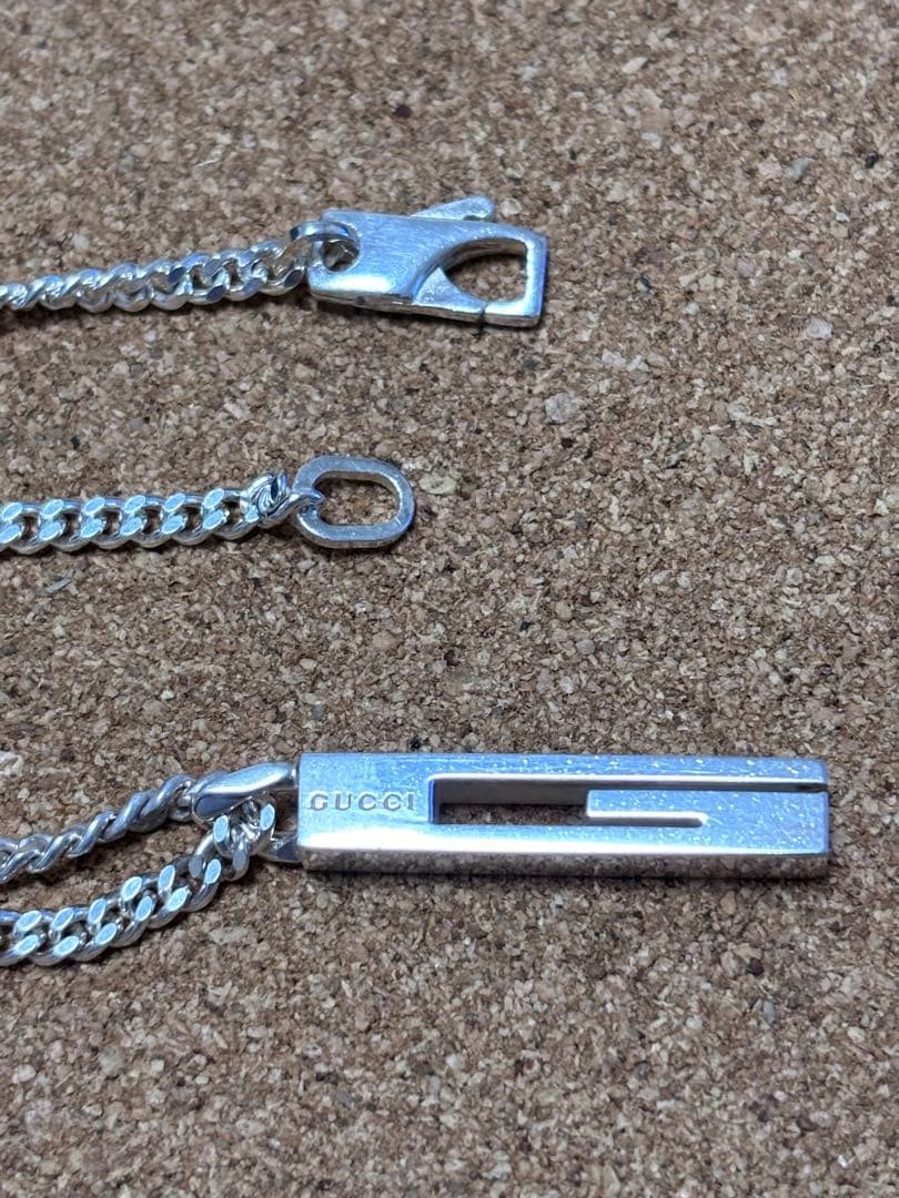 Excellent GUCCI Silver 925 Stamped. G Motif Plate Necklace