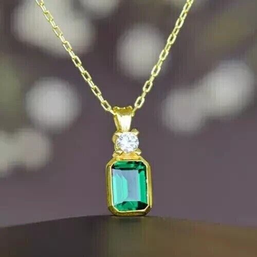 Simulated 2.00Ct Diamond & Emerald-Green Pendant 18″Chain 14K Yellow Gold Finish