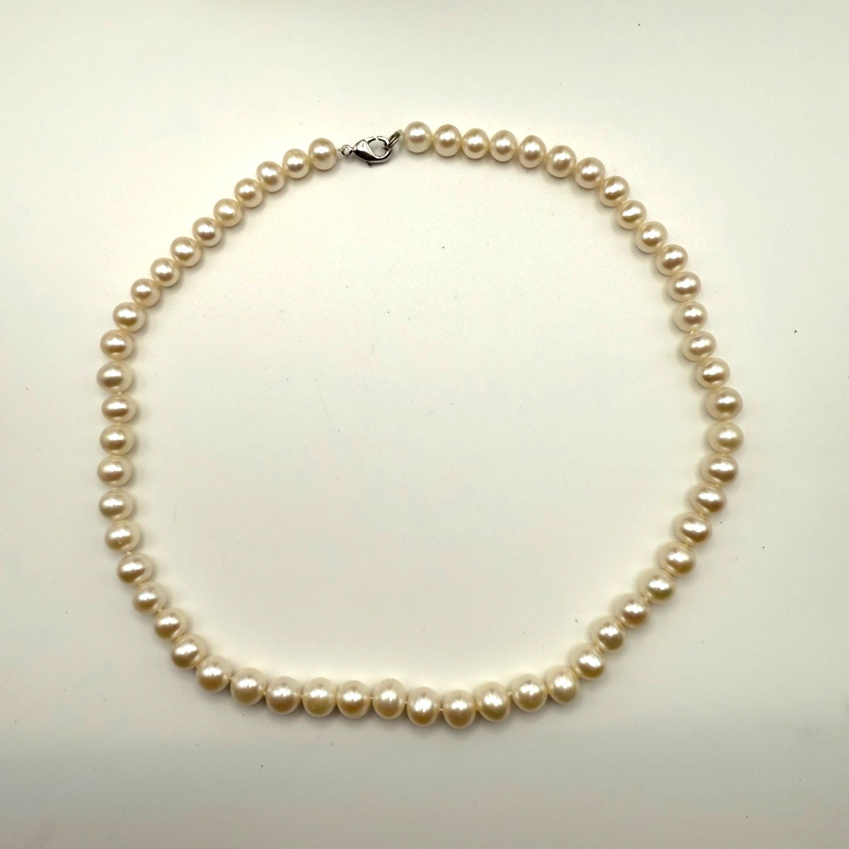 Classic Genuine Freshwater Necklace White 6–7mm Beads Lobster Clasp 16″ Knotted