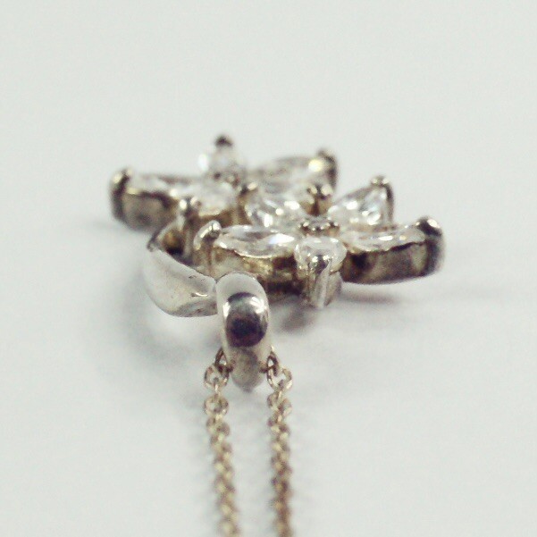 sterling silver white/colorless CZ double flower pendant cable chain necklace