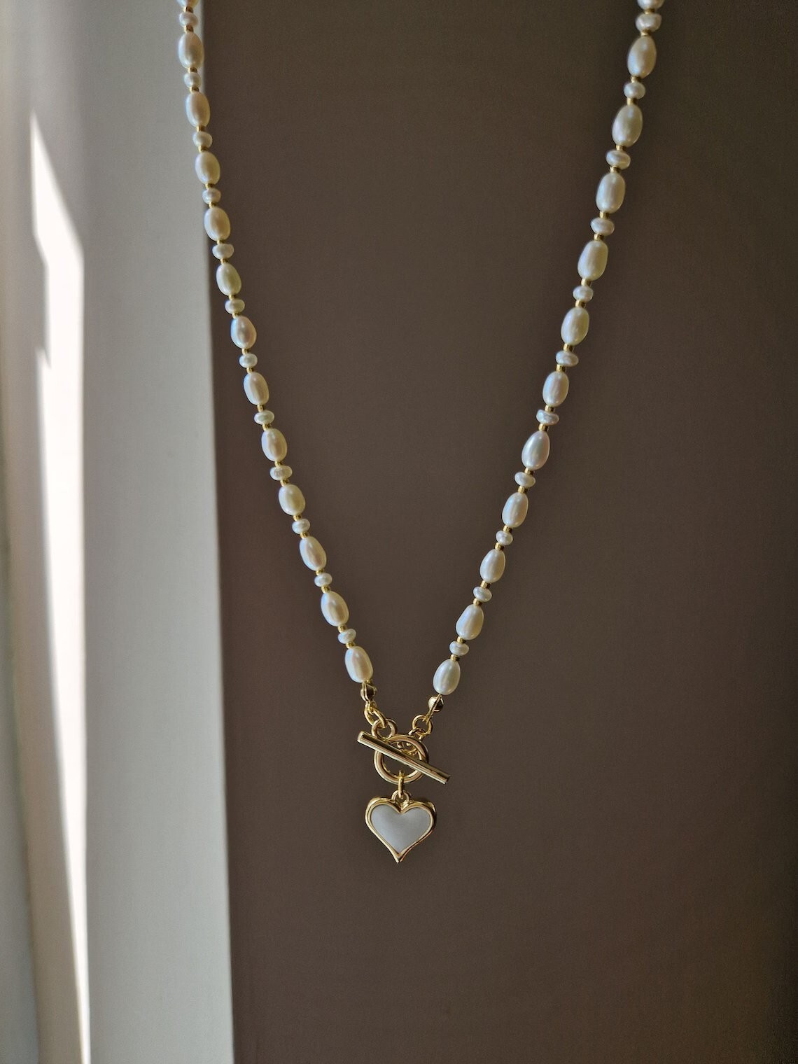 Freshwater Pearl Beaded Oval Modern Necklace with Heart Pendant For Women