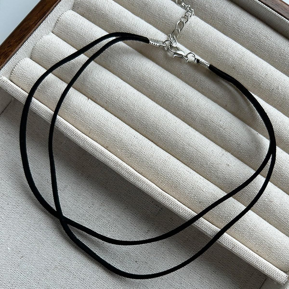Collar Choker Negro Terciopelo Encaje Margarita Gótico Punk Clasico Mujer Moda