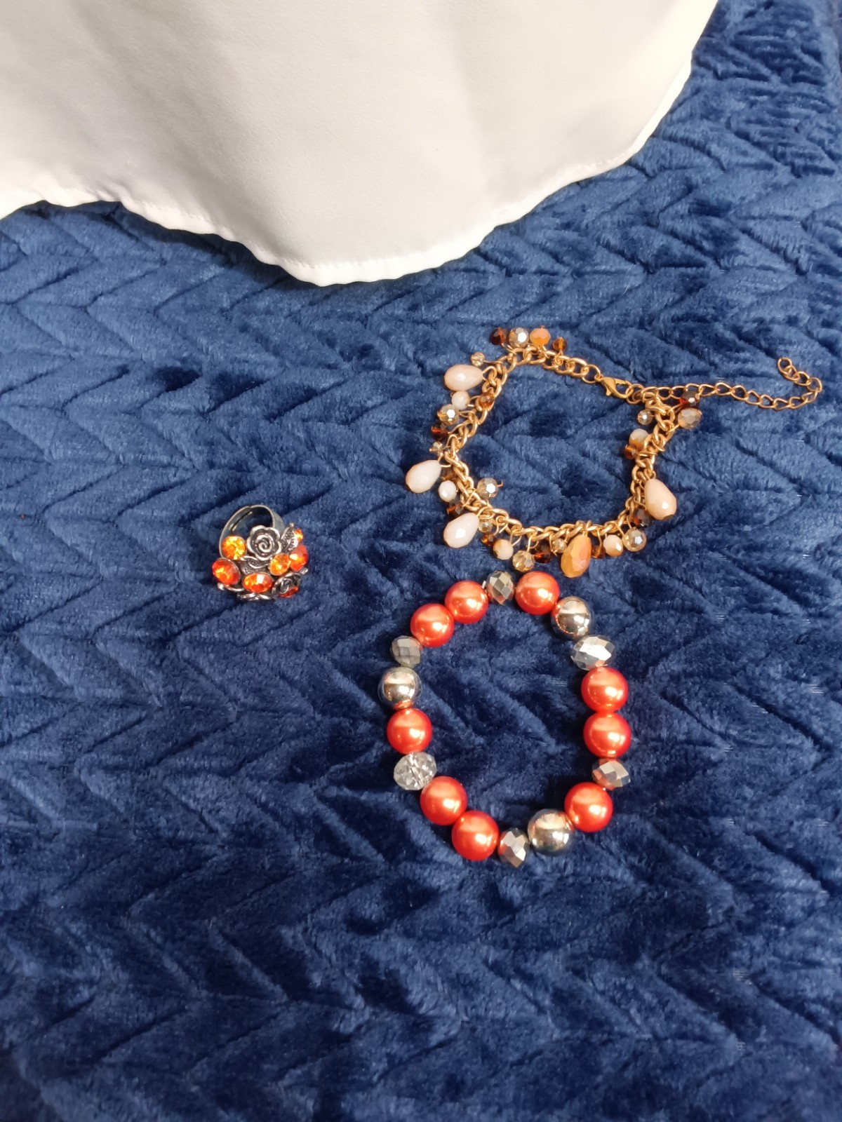 Metal Orange & Cristal Necklace 18″ , Brazalets & Ring Vintage VJ-005