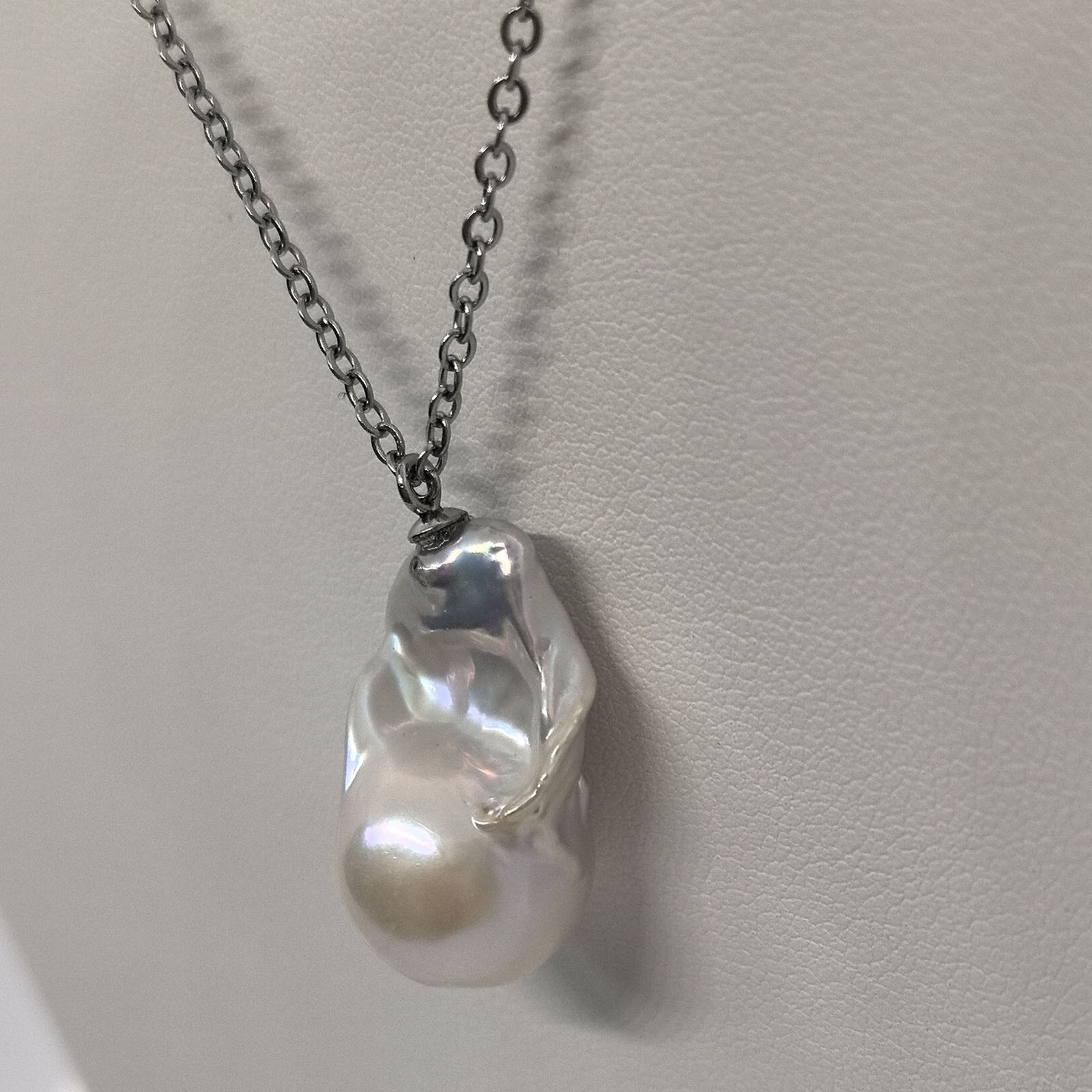 Natural 22mm Baroque Pearl Pendant Necklace Irregular Freshwater Pearl Jewelry