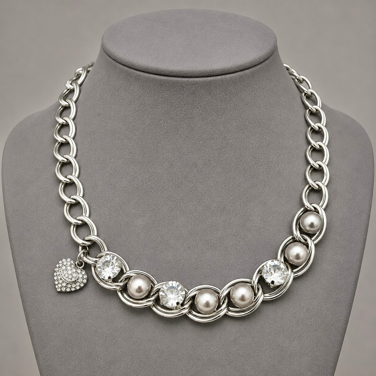 Juicy Couture Necklace Gray Faux Pearl Crystal Silver Tone Heart Charm 17-20″