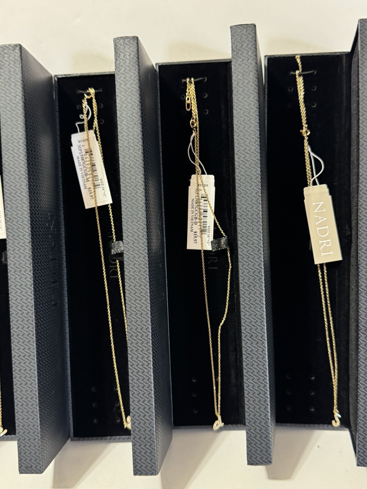 NADRI CZ Initial Pendant gold Tone Necklace 16″ Lot 10 (AJGKRSELMB)