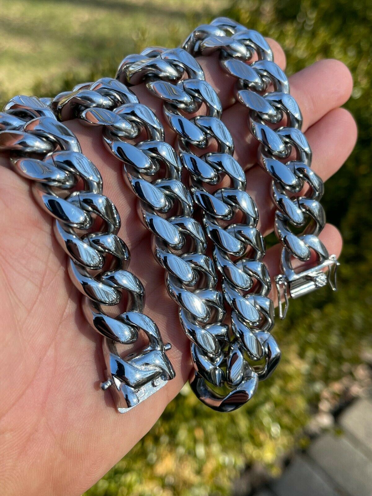 18mm Miami Cuban Link Mens Ladies Choker Chain Stainless Steel Looks Like Silver