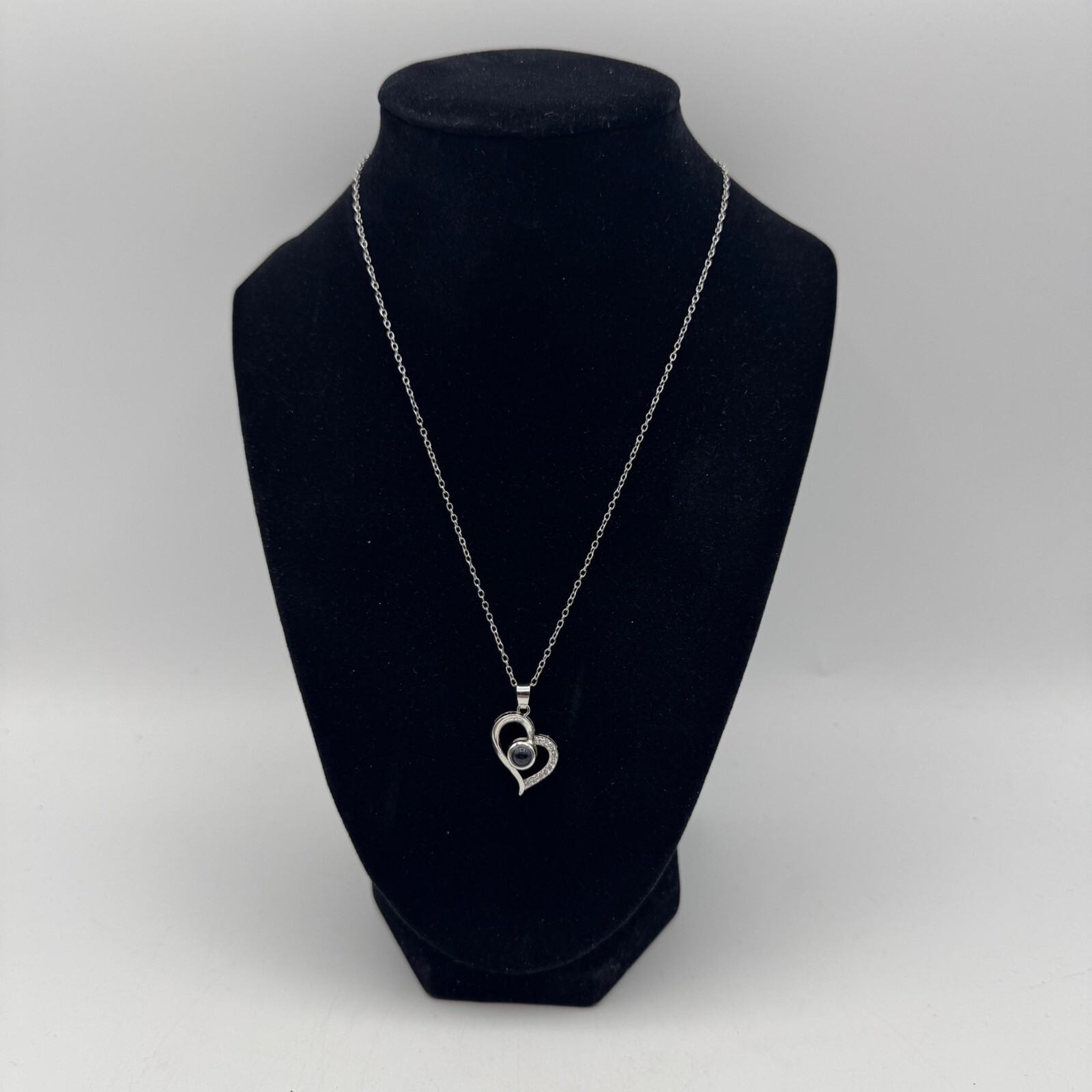 Silver Hollow Heart Photo Projection Necklace with I Love You in 100 Languages