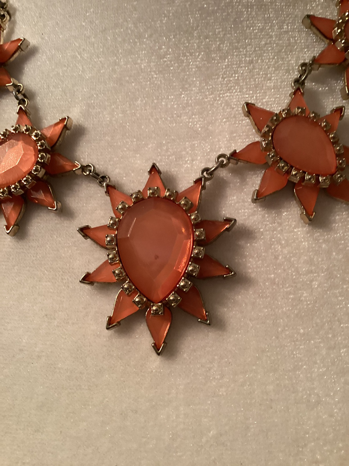 Costume Jewelry Pink And Gold Colored Flower Necklace