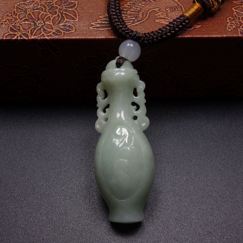 Certified Grade A 100% Natural Green Jadeite Jade Pendant Hand-carved Vase 11109