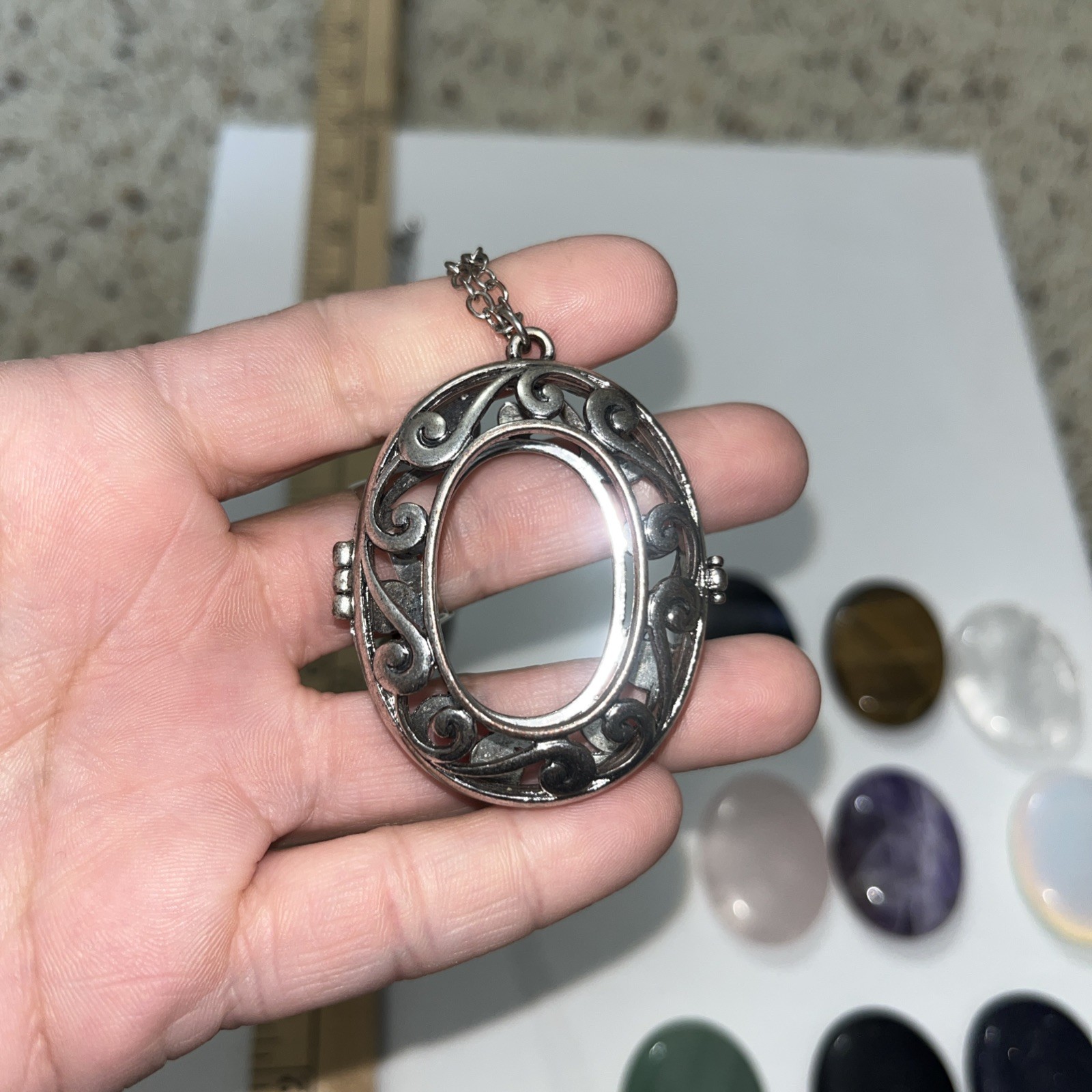 Spiritual Pendant Necklace With Changeable Jewelry Stones