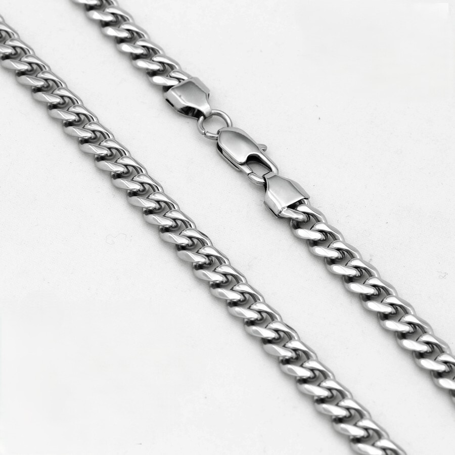 DG Men’s 20″ Cuban Curb Chain 32mm Grenade Pendant,Silver Stainless-Steel Box