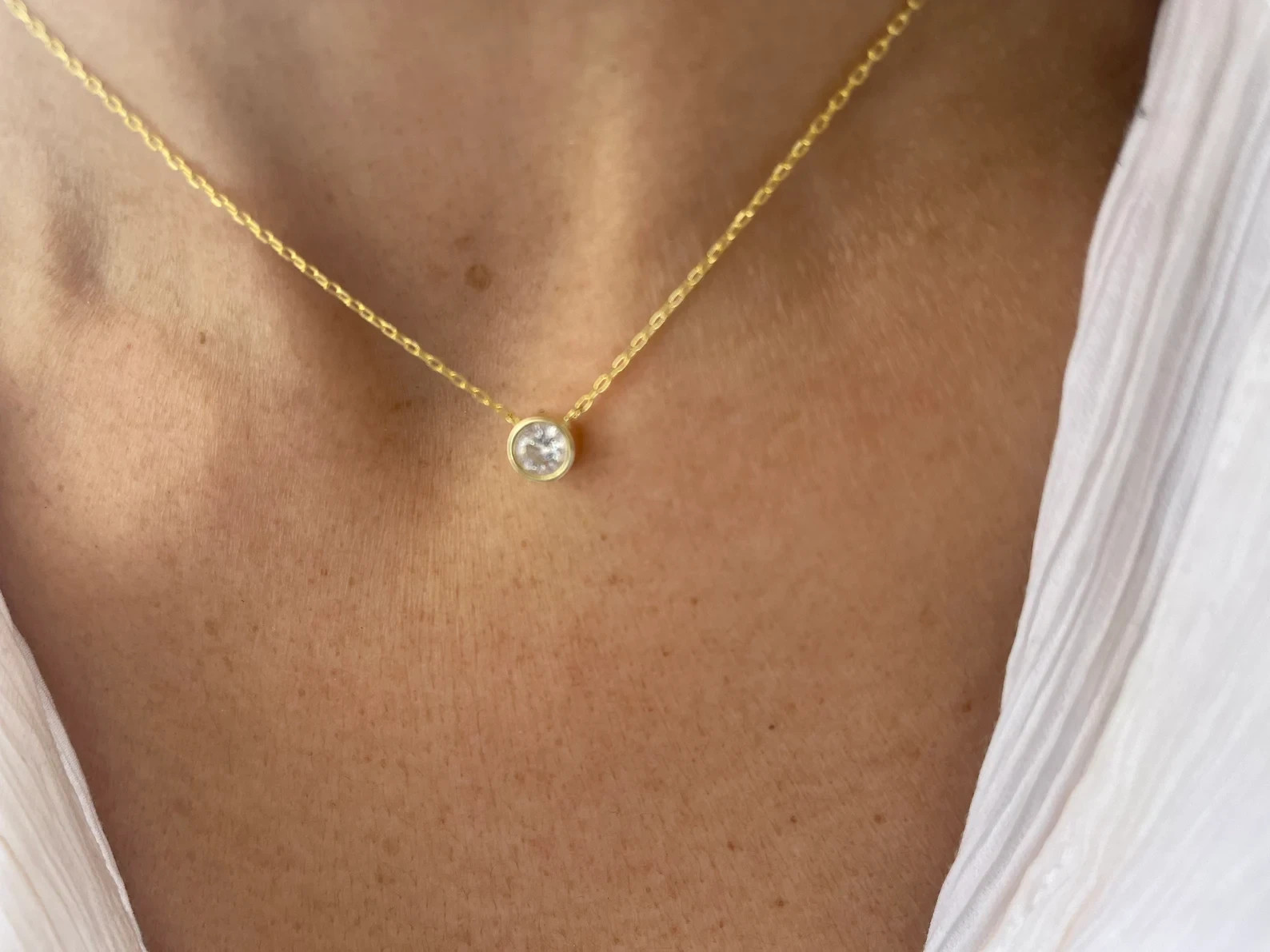 Lab Grown Diamond 1.00 Ct Round EF VS Solitaire Bezel Necklace 14K Yellow Gold