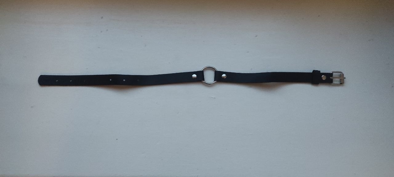 Black Faux Leather O-Ring Choker / Goth Grunge Collar