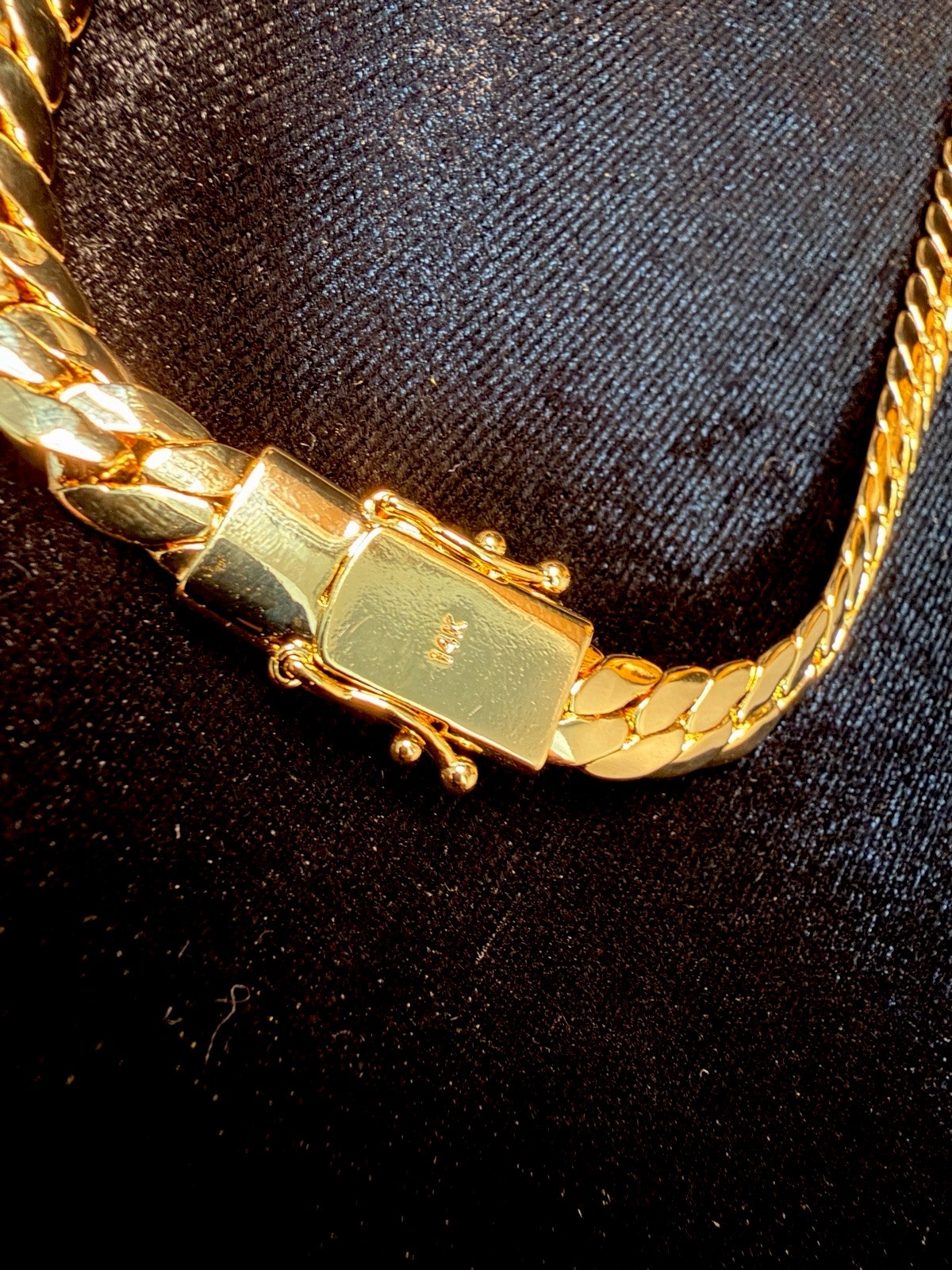 Miami Cuban 14K Stamped Gold Filled 24in 8MM necklace W/ Box Lock BRAND NEW.