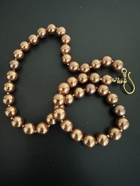 Beautiful Round Mocha 10 mm Faux Pearls Elegant 19″ Necklace.