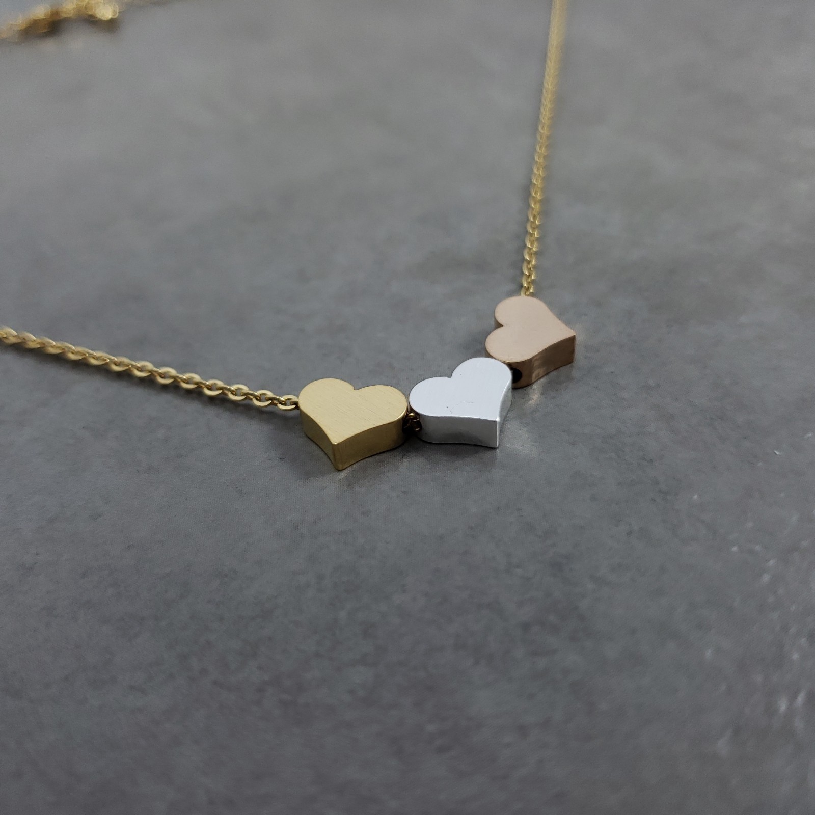 Three Hearts GOLD Plated Necklace Gift Box 3 Love Trendy Modern Pendant
