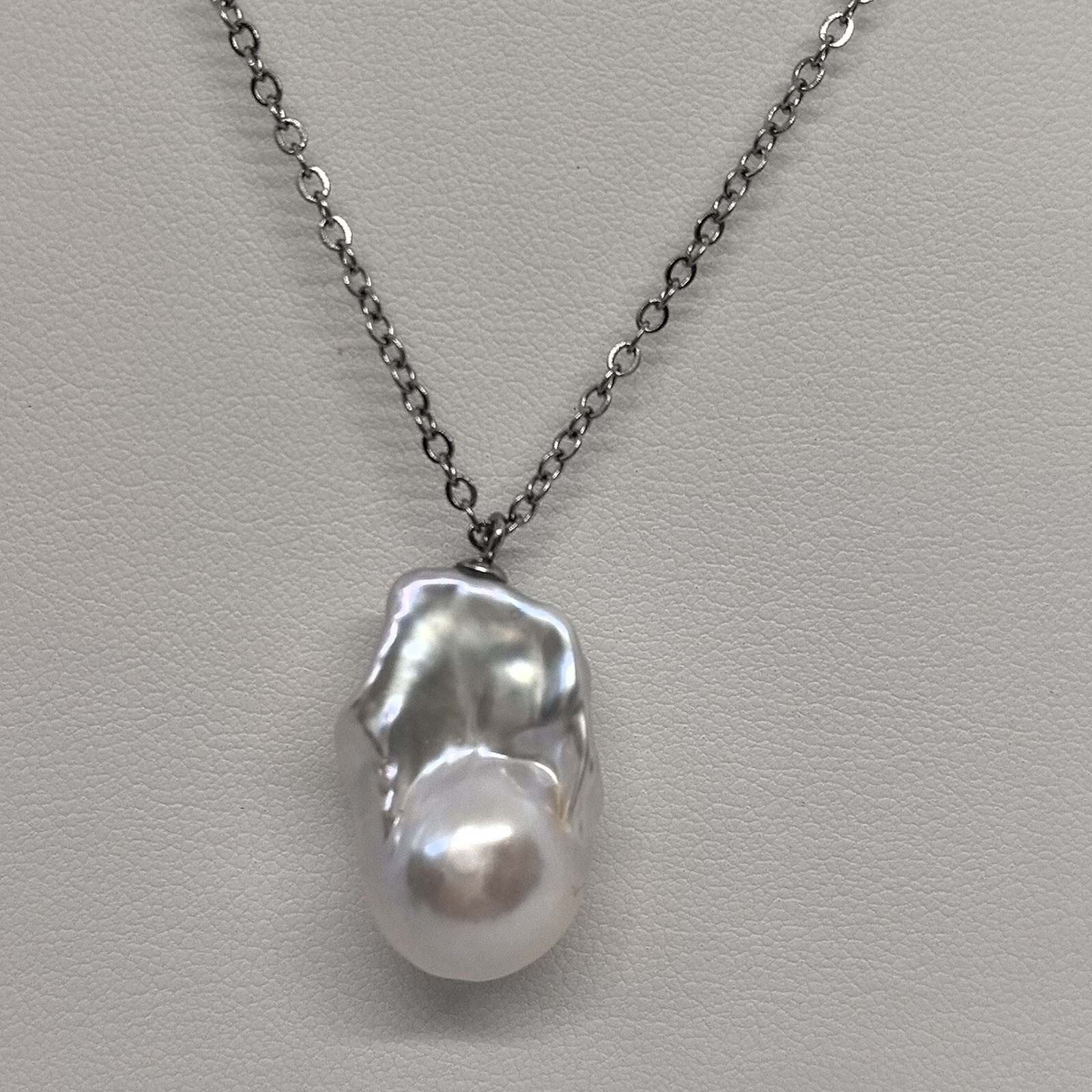Natural 22mm Baroque Pearl Pendant Necklace Irregular Freshwater Pearl Jewelry