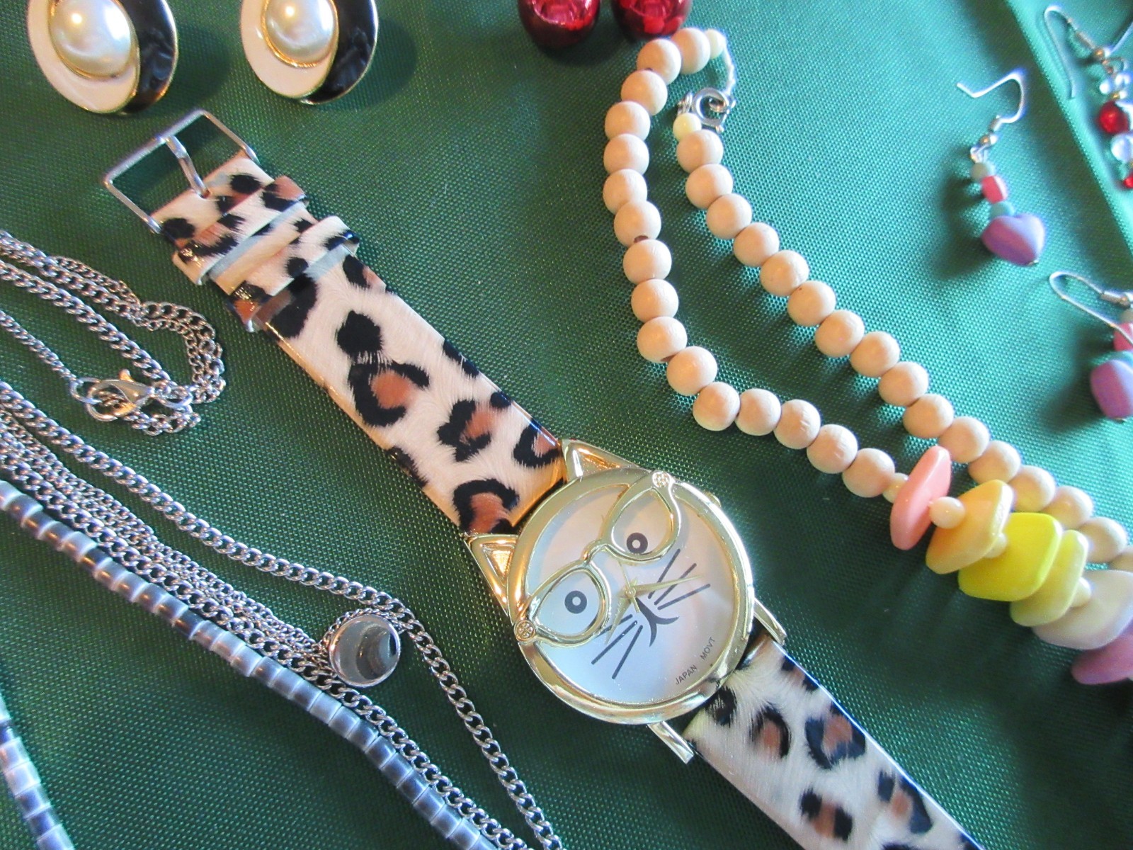 Jewelry dump