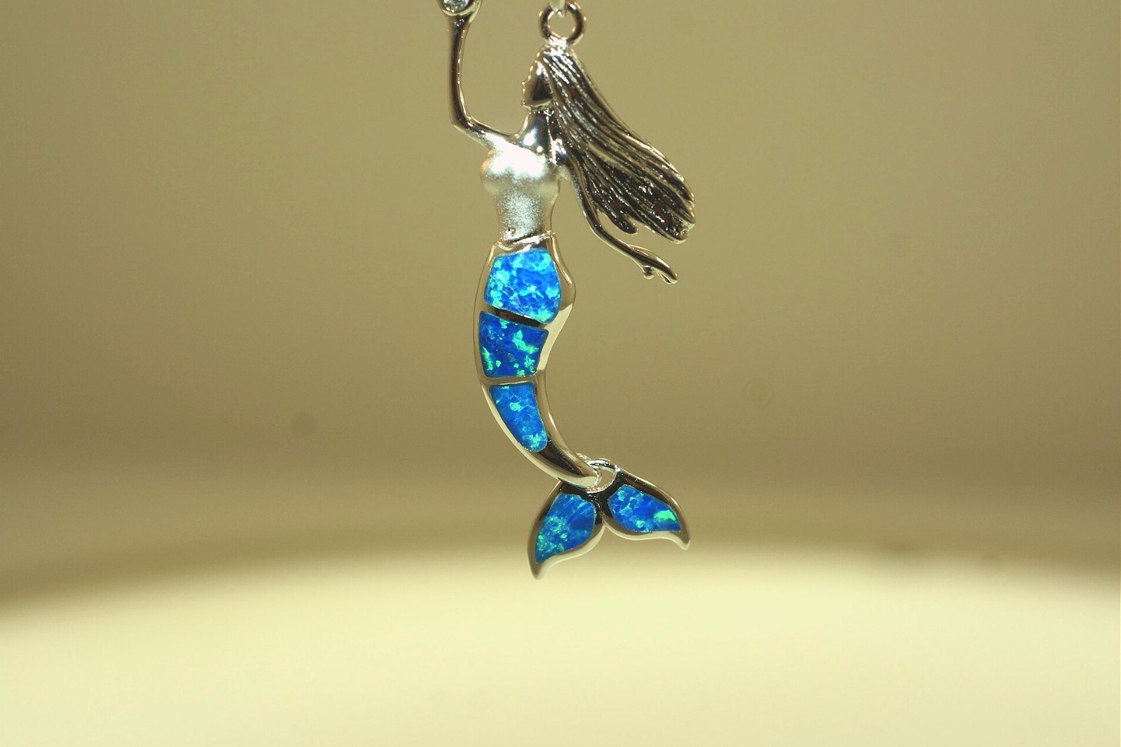 28MM RHODIUM 925 SILVER INLAID BLUE OPAL WIGGLING HAWAIIAN MERMAID CZ PENDANT