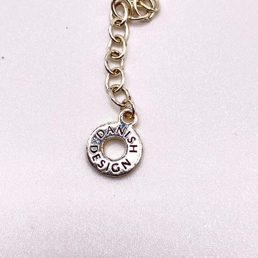 Pilgrim pendant charm necklace silver tone metal 46cm adjustable sparkly Danish