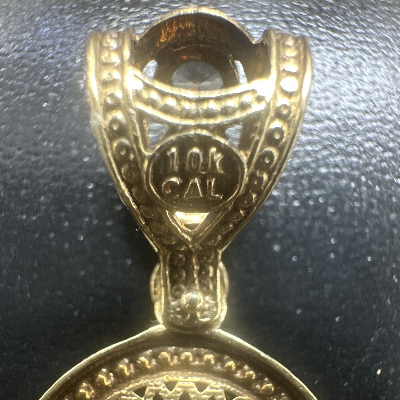 10k solid Yellow Gold Religious Pendant Round White CZ Bezel, prong setting