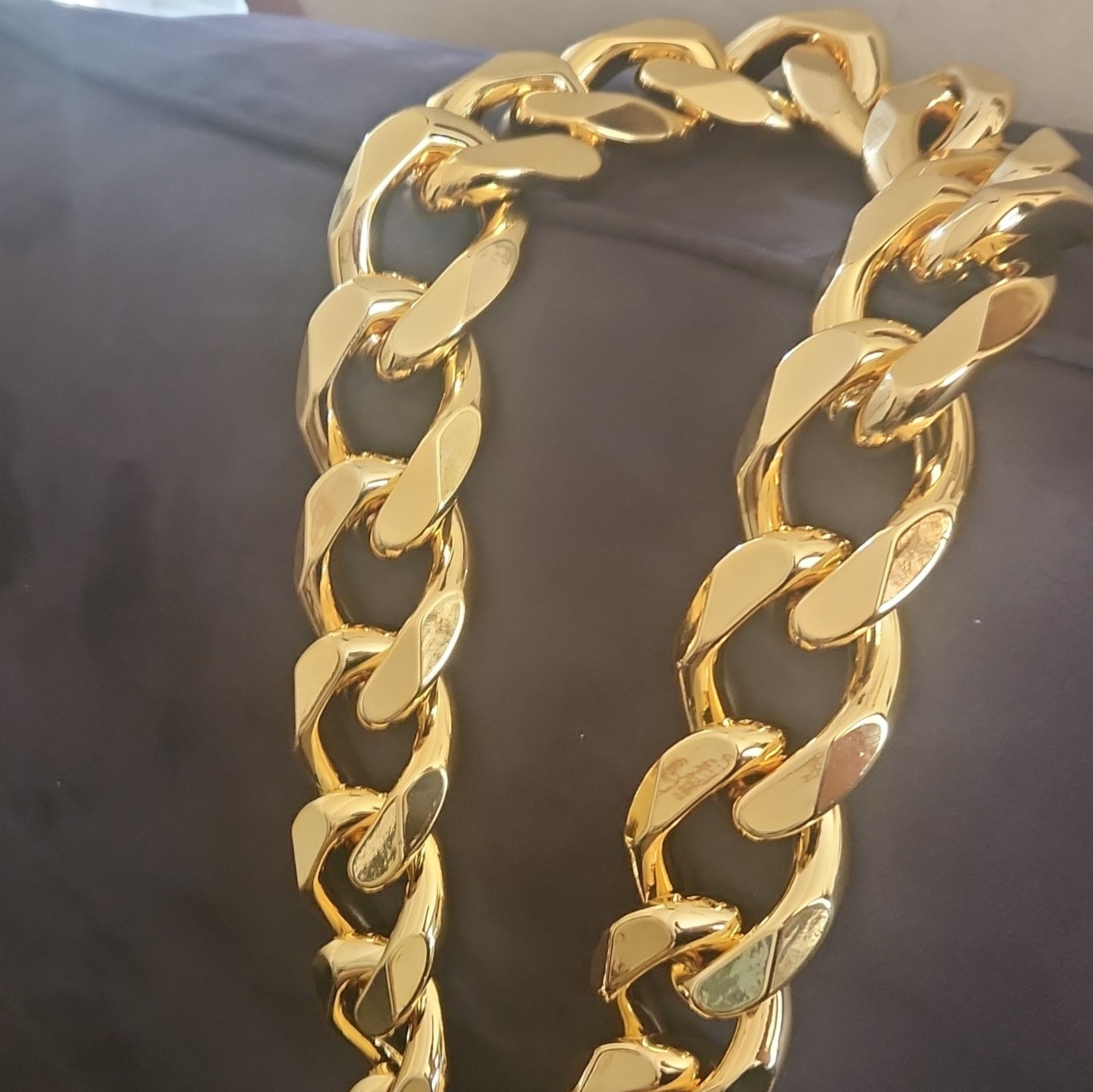 Most Epic Chain