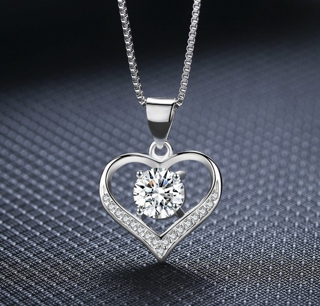 Women Girl Sterling Silver Plated Heart CZ LOVE Pendant Necklace 18″ Chain Gift