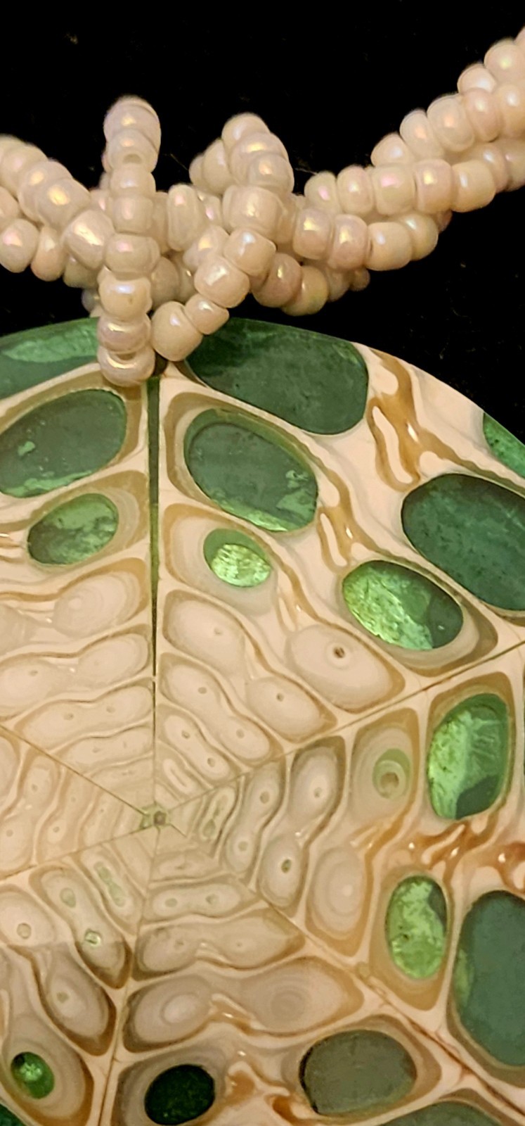 Mosaic Shell Pendant Necklace Plus Matching Stretch Bracelet 18″ 2-3/8″ Disk