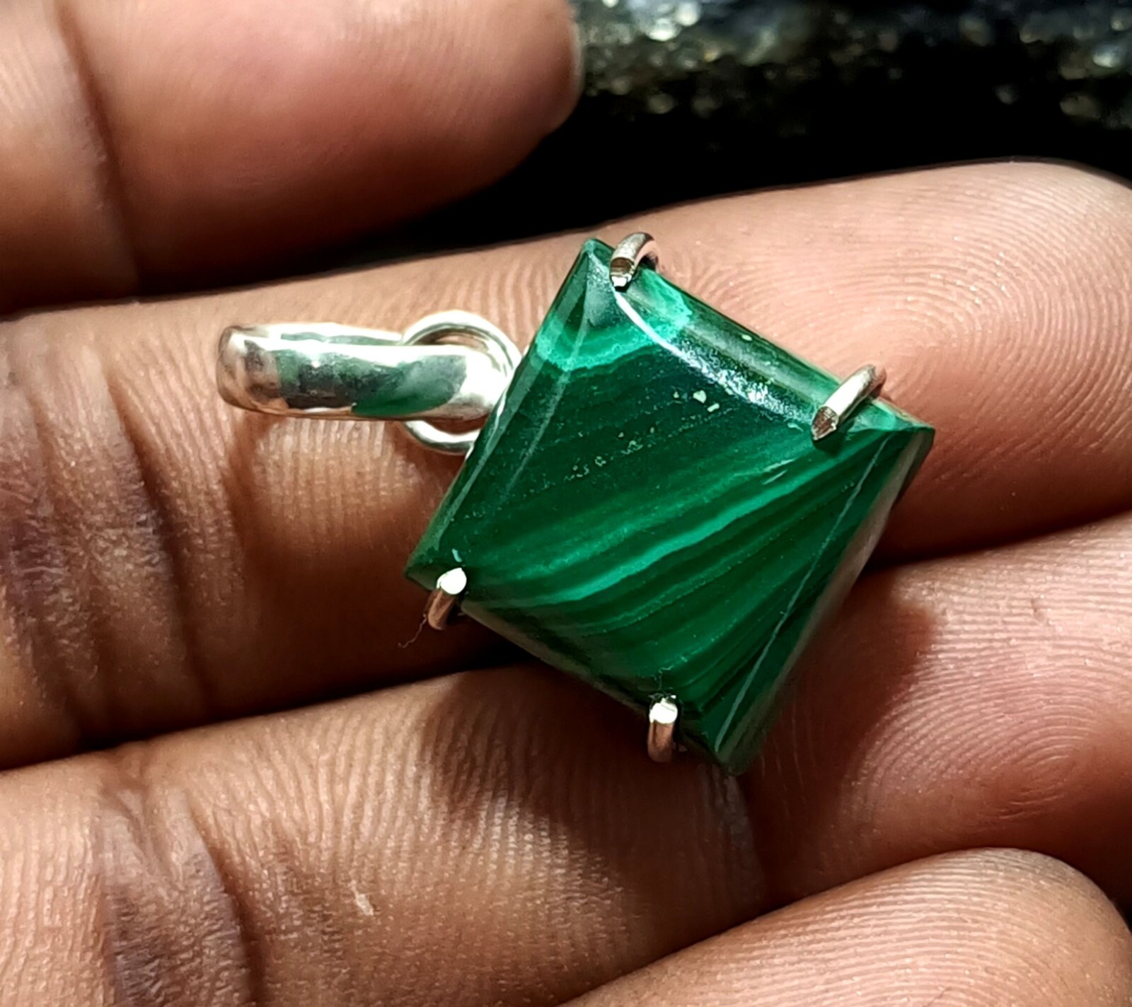 37.55 Natural Green Malachite Hand-Made Pendant In Solid Silver Certified A+Gems