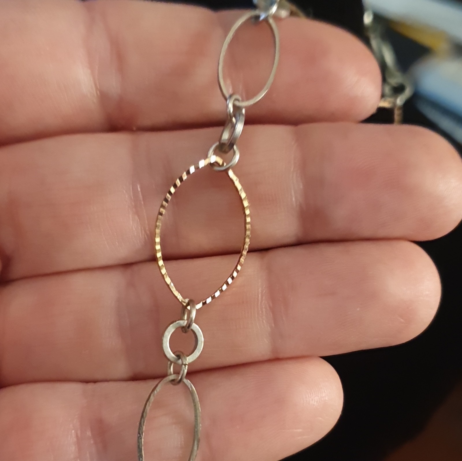 Two-Tone Silver/Gold Tone Metal Oval Link Chain Necklace, 18in Lobster, No Stone