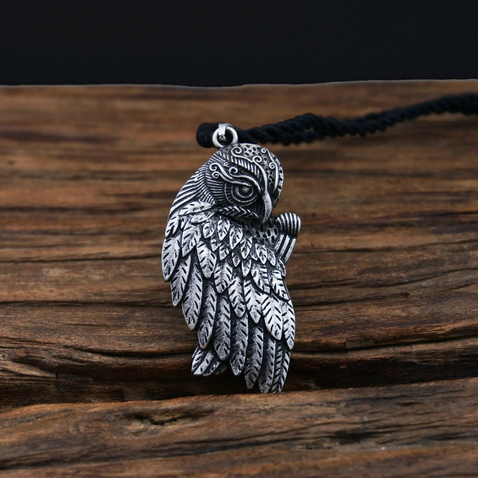 1PCS/lots Owl Pendant Charm Wisdom Greek Mythology Owl Necklace