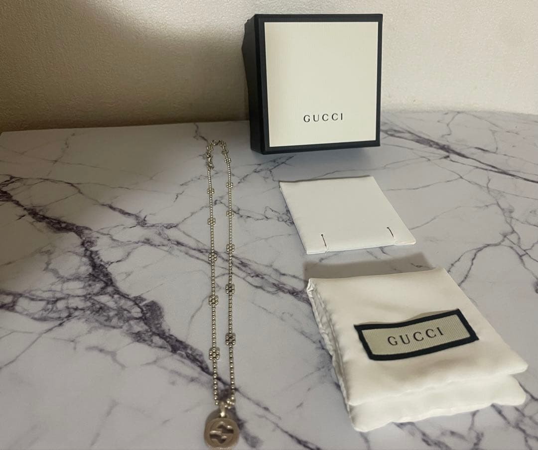 Excellent GUCCI Interlocking G Flower Necklace (with Box And Dust Bag) –