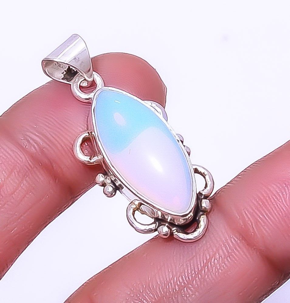 Milky Opal Gemstone 925 Silver Plated Jewelry Pendant 1.56″ T273