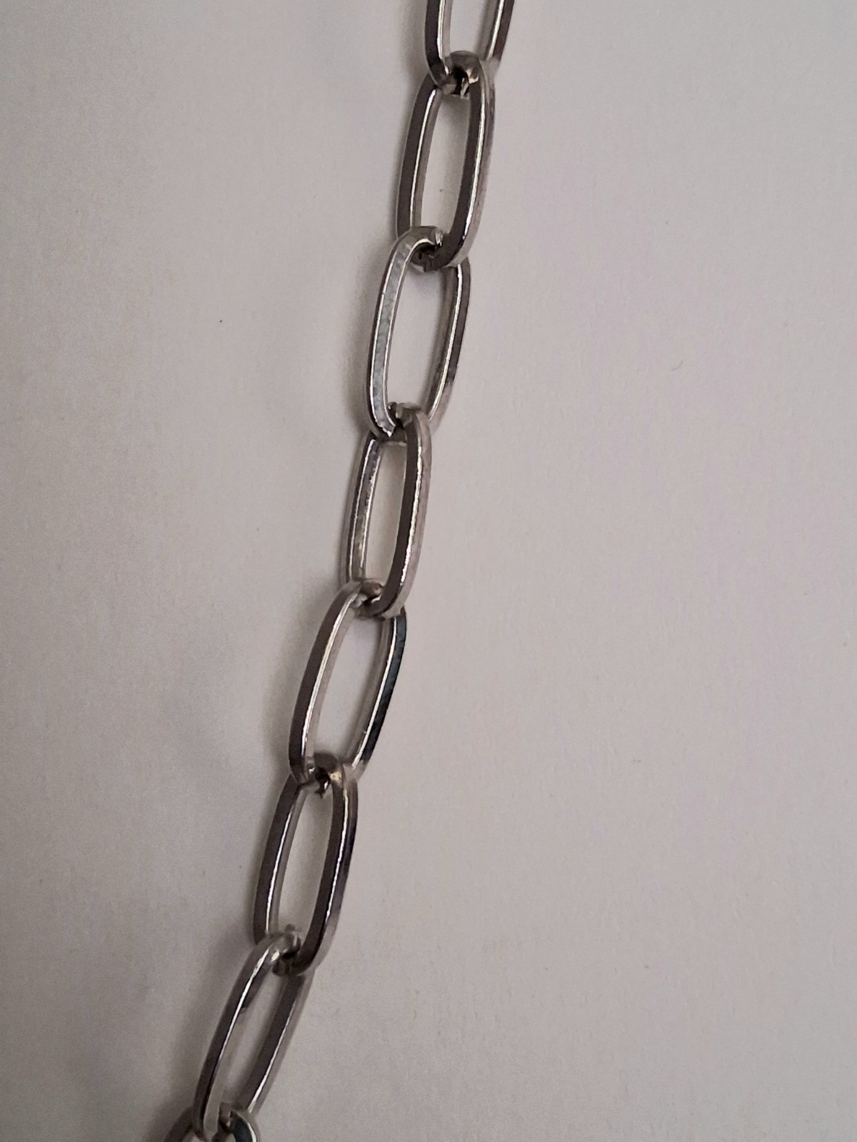 Silver Tone Metal Oval Link Chain Necklace, No Main Stone or Secondary Stone