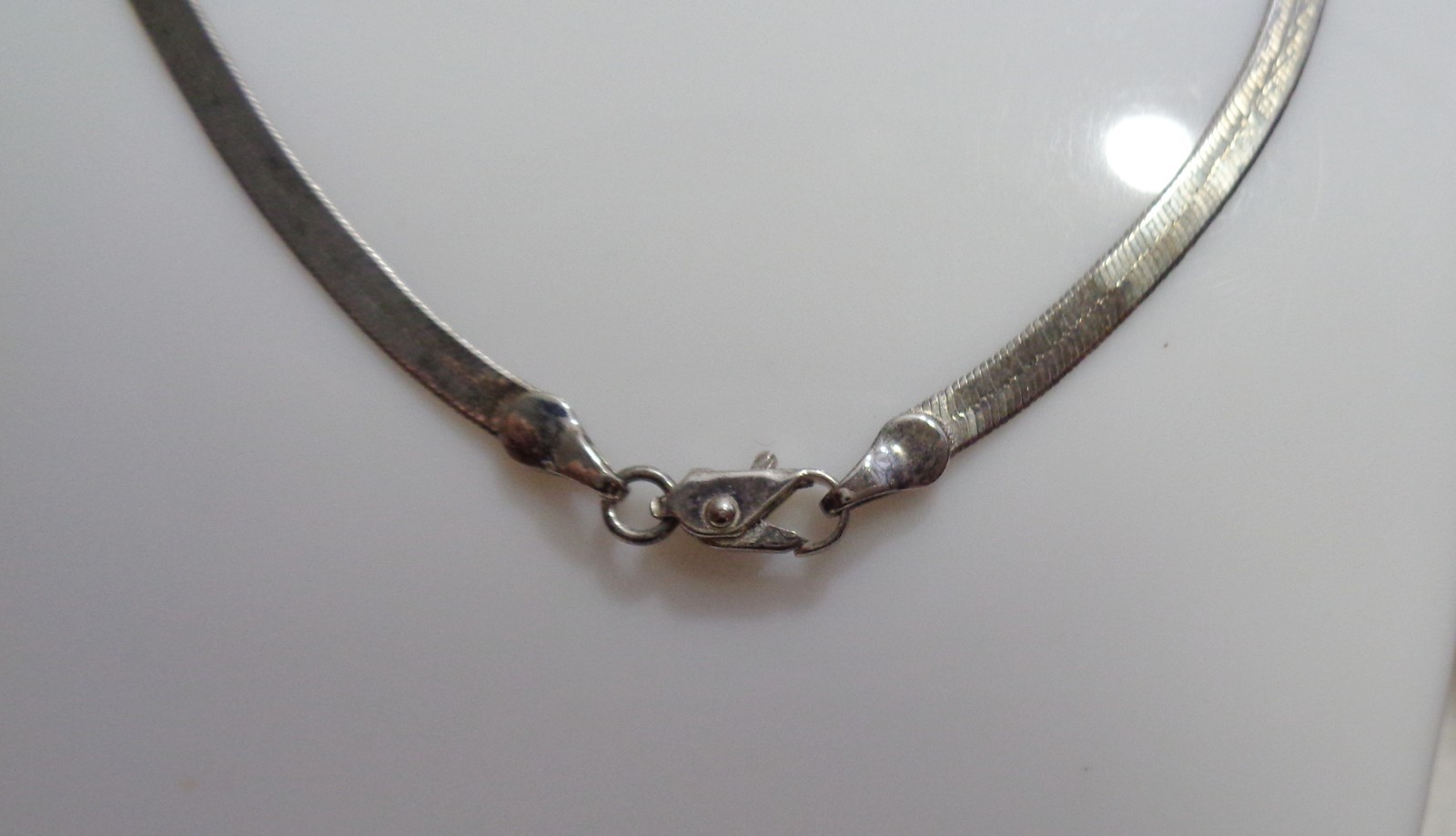 16 inches Rhodium Finish Silver Toned Flexible Herringbone 1/8 inch Necklace New